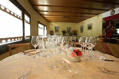 Hotel Crimea Chiavenna Exterior foto