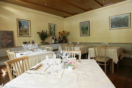 Hotel Crimea Chiavenna Exterior foto